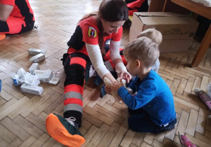 Nauka pierwszej pomocy od najmłodszych lat