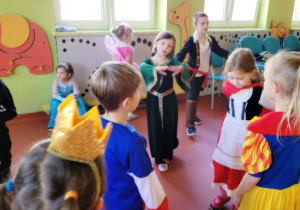 bal karnawałowy