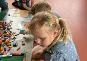 Budujemy z klocków lego