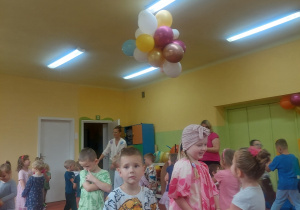 Zabawy przy muzyce