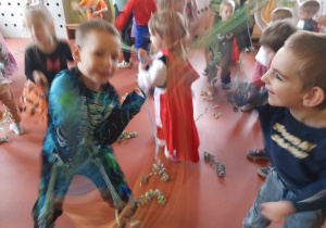 Szaleństwo z serpentynami