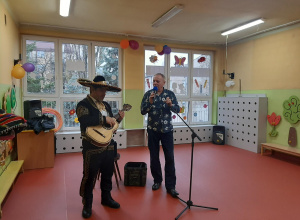 Audycja muzyczna: "Jak to jest gdzie indziej"