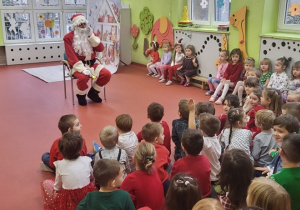 Spotkanie z Mikołajem w przedszkolu