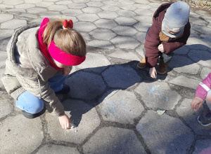 Zabawy na świeżym powietrzu