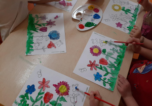 Wiosenne kolorowe kwiaty